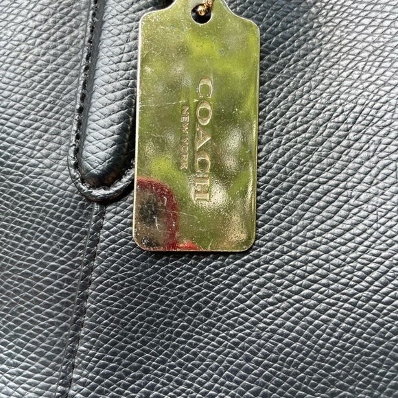 Coach Ava Chain Tote - Picture 13 of 16